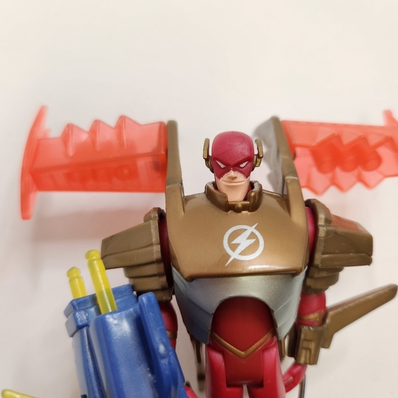 The Flash DC Comics 5" Action Figure with Blasting Gun Flyer - Picture 2 of 6